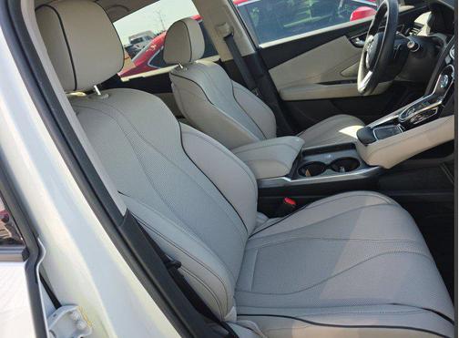 Platinum White Pearl 2025 Acura RDX Advance Package