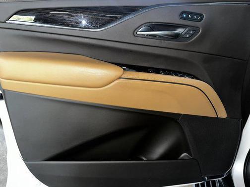 2022 Cadillac Escalade ESV Sport