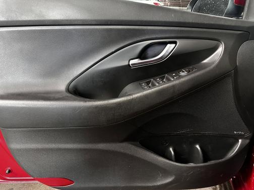Scarlet Red Pearl 2018 Hyundai Elantra GT Sport