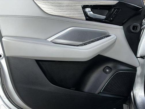 2025 Acura MDX Advance Package