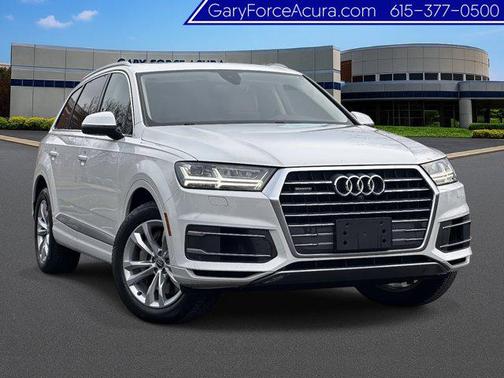 2019 Audi Q7 55 Premium Plus
