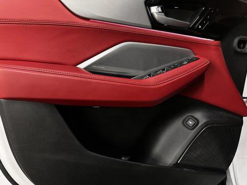 2025 Acura MDX A-SPEC Advance Package