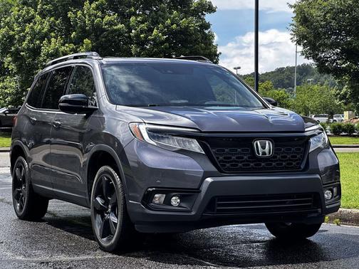 Modern Steel Metallic 2021 Honda Passport AWD Elite