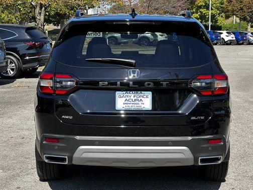 2025 Honda Pilot Elite