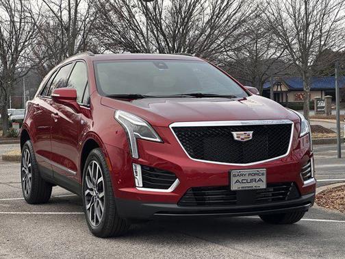 2025 Cadillac XT5 Sport