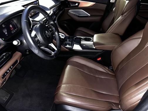 Platinum White Pearl 2023 Acura MDX Technology Package