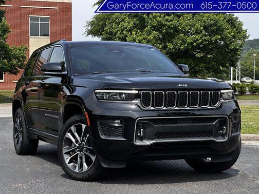 Diamond Black Crystal Pearlcoat 2022 Jeep Grand Cherokee Overland