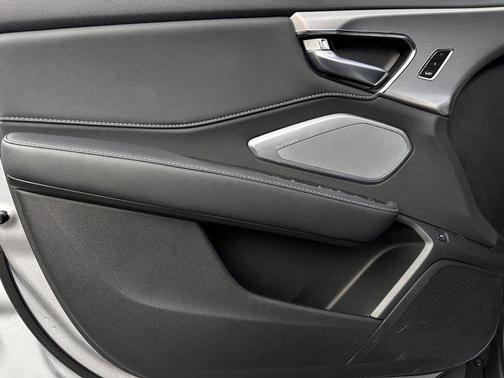 2025 Acura RDX Technology Package