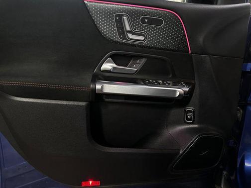 2024 Mercedes-Benz GLB 250 Base