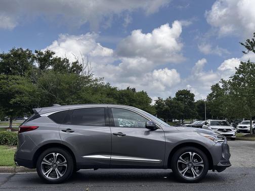 Liquid Carbon Metallic 2023 Acura RDX Advance Package