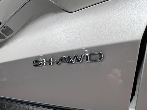 Platinum White Pearl 2026 Acura MDX Advance Package