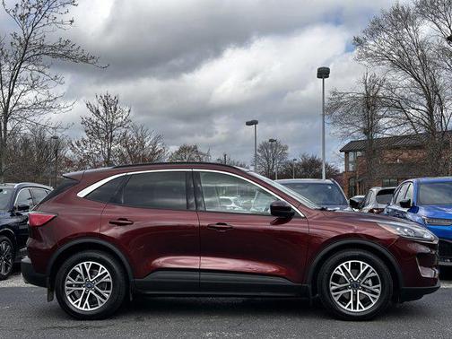 2021 Ford Escape SEL