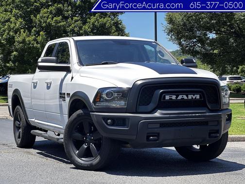 Bright White Clearcoat 2019 RAM 1500 Classic Warlock Quad Cab 4x4 6'4' Box