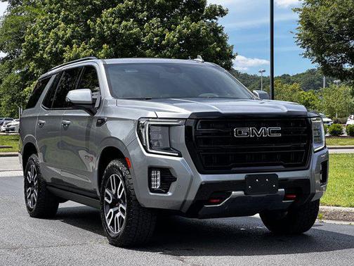 Sterling Metallic 2023 GMC Yukon 4WD AT4