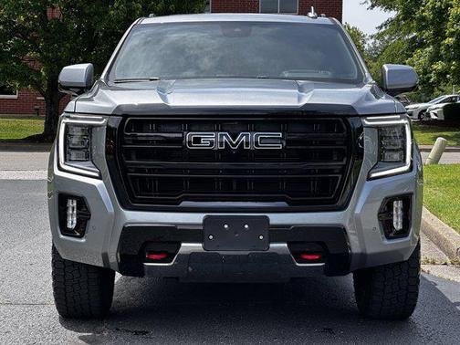Sterling Metallic 2023 GMC Yukon 4WD AT4