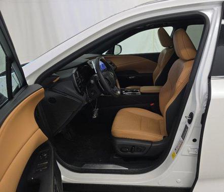 Eminent White Pearl 2025 Lexus RX 350 Premium Plus