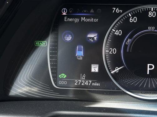 Eminent White Pearl 2024 Lexus ES 300h Ultra Luxury