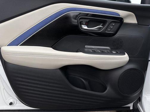 2025 Acura ADX A-Spec with Advance