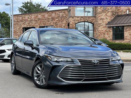2019 Toyota Avalon XLE