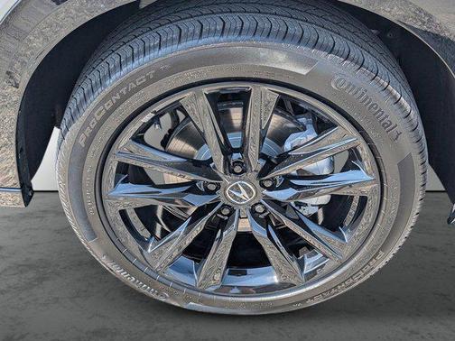 Platinum White Pearl 2026 Acura ADX w/A-Spec Advance Package