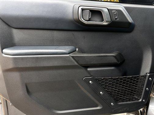 2023 Ford Bronco Heritage Edition