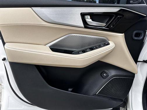 2024 Acura MDX Standard