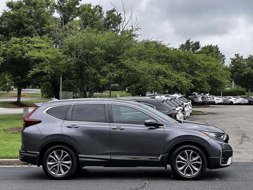Sonic Gray Pearl [Gray] 2022 Honda CR-V AWD Touring