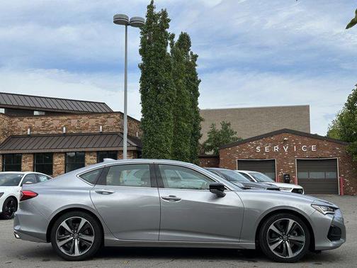 2025 Acura TLX Technology