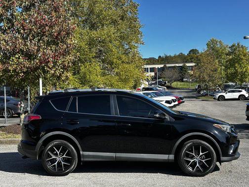 2016 Toyota RAV4 SE