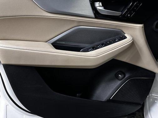 Platinum White Pearl 2026 Acura MDX Technology Package