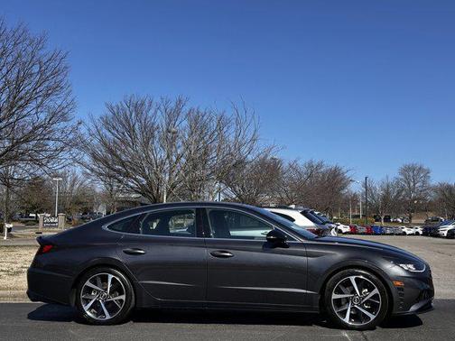 2021 Hyundai SONATA SEL Plus