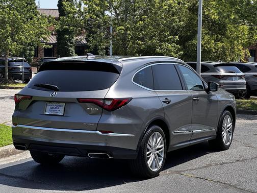 Liquid Carbon Metallic 2023 Acura MDX Advance Package