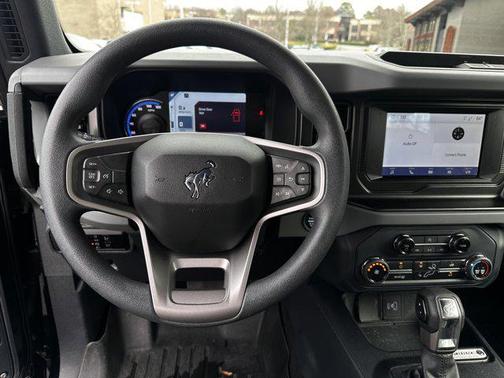 2022 Ford Bronco BASE 2DR 4X4