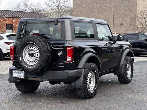 2022 Ford Bronco BASE 2DR 4X4