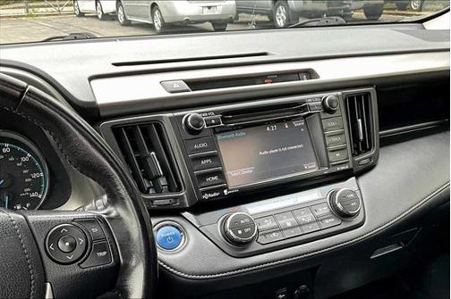 2016 Toyota RAV4 Hybrid XLE