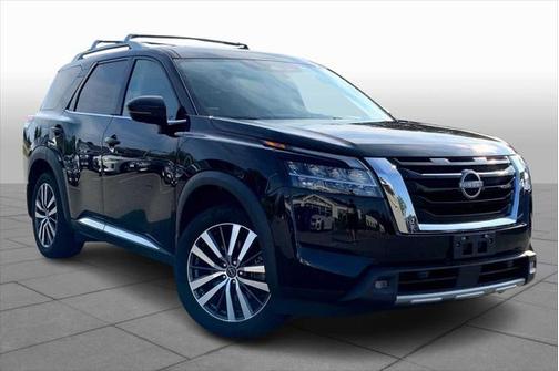 2022 Nissan Pathfinder Platinum 4WD