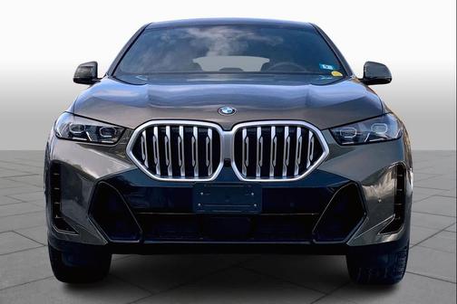 2025 BMW X6 xDrive40i