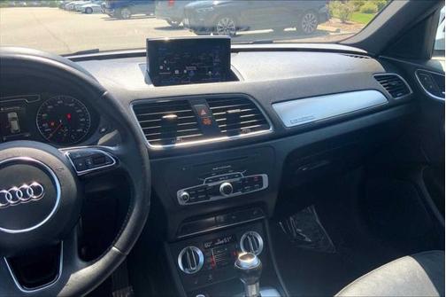 2015 Audi Q3 2.0T Premium Plus
