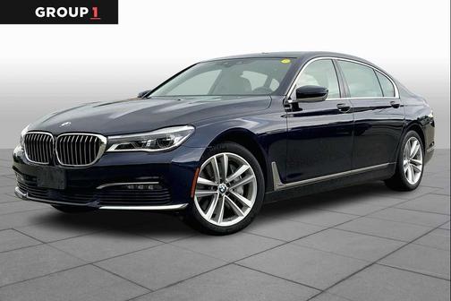 2017 BMW 750 i xDrive