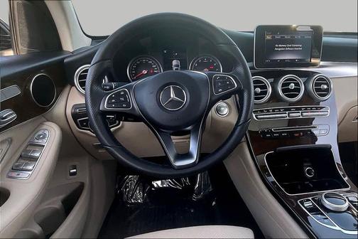 designo Diamond White Metallic 2018 Mercedes-Benz GLC 300 4MATIC Coupe