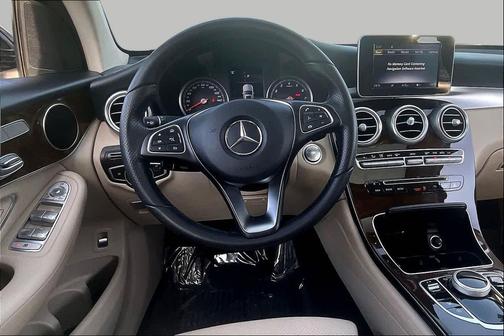 designo Diamond White Metallic 2018 Mercedes-Benz GLC 300 4MATIC Coupe