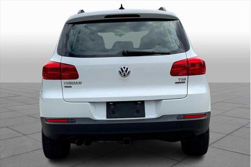 2017 Volkswagen Tiguan Limited 2.0T