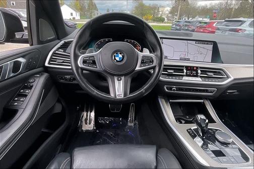 Carbon Black Metallic 2021 BMW X5 xDrive40i