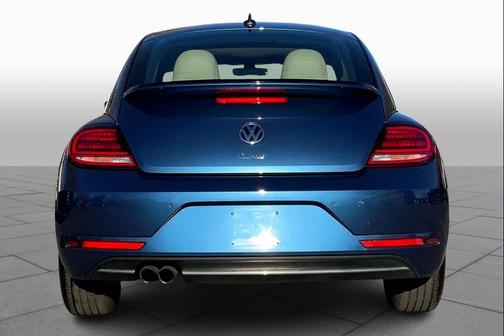 2019 Volkswagen Beetle 2.0T SE