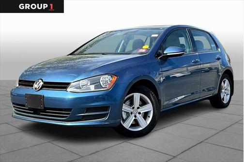 2017 Volkswagen Golf TSI Wolfsburg Edition 4-Door