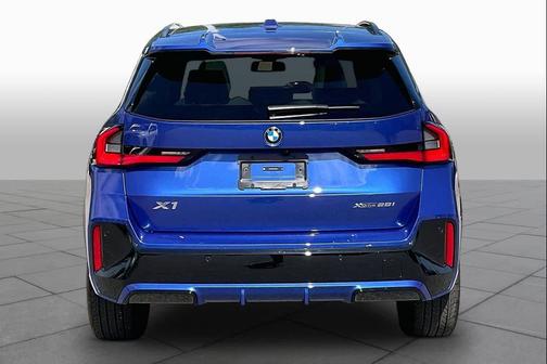 Portimao Blue Metallic 2026 BMW X1 xDrive28i