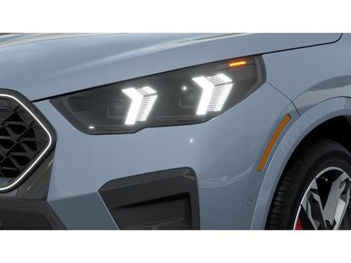 2025 BMW X2 xDrive28i
