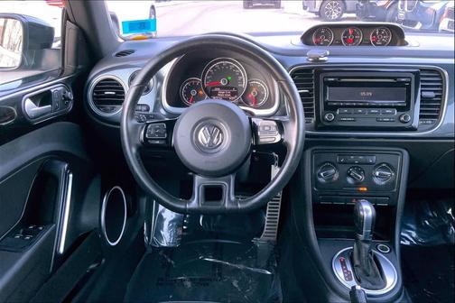 2015 Volkswagen Beetle DSG 2.0T R-Line