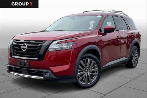 2022 Nissan Pathfinder SL 4WD