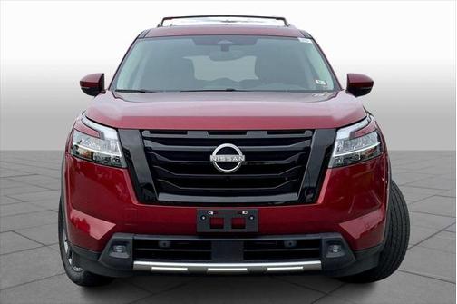 2022 Nissan Pathfinder SL 4WD